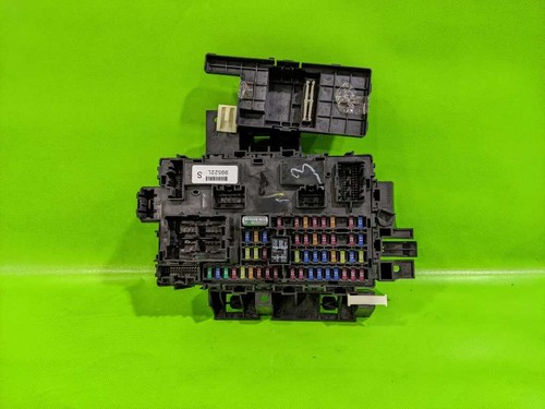 14 15 TAURUS SMART JUNCTION FUSE RELAY BOX BODY CONTROL MODULE OEM 4190 ...