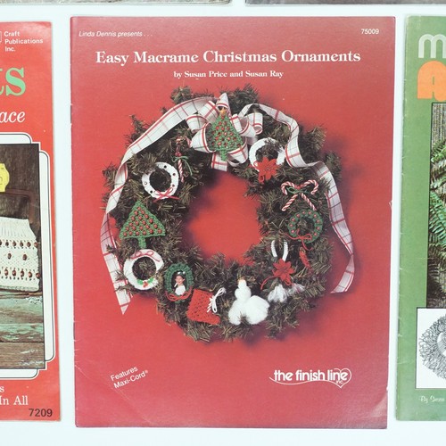 Lot of 7 Vintage 1970s Macrame Weaving Craft Booklet Magazines Assorted - Picture 15 of 23