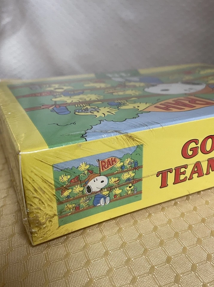 NOS SEALED Peanuts Snoopy "RAH" Sports Fan Cheer Jigsaw Puzzle 48pc Springbok - Image 3 of 4