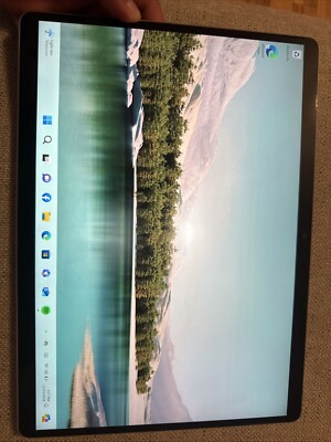Microsoft S Pro 9 12th Gen Intel   Core  i5 processor 16GB GoRAM Gt RAM 256GB -m