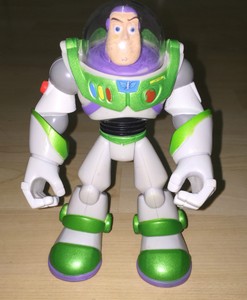 disney pixar buzz lightyear