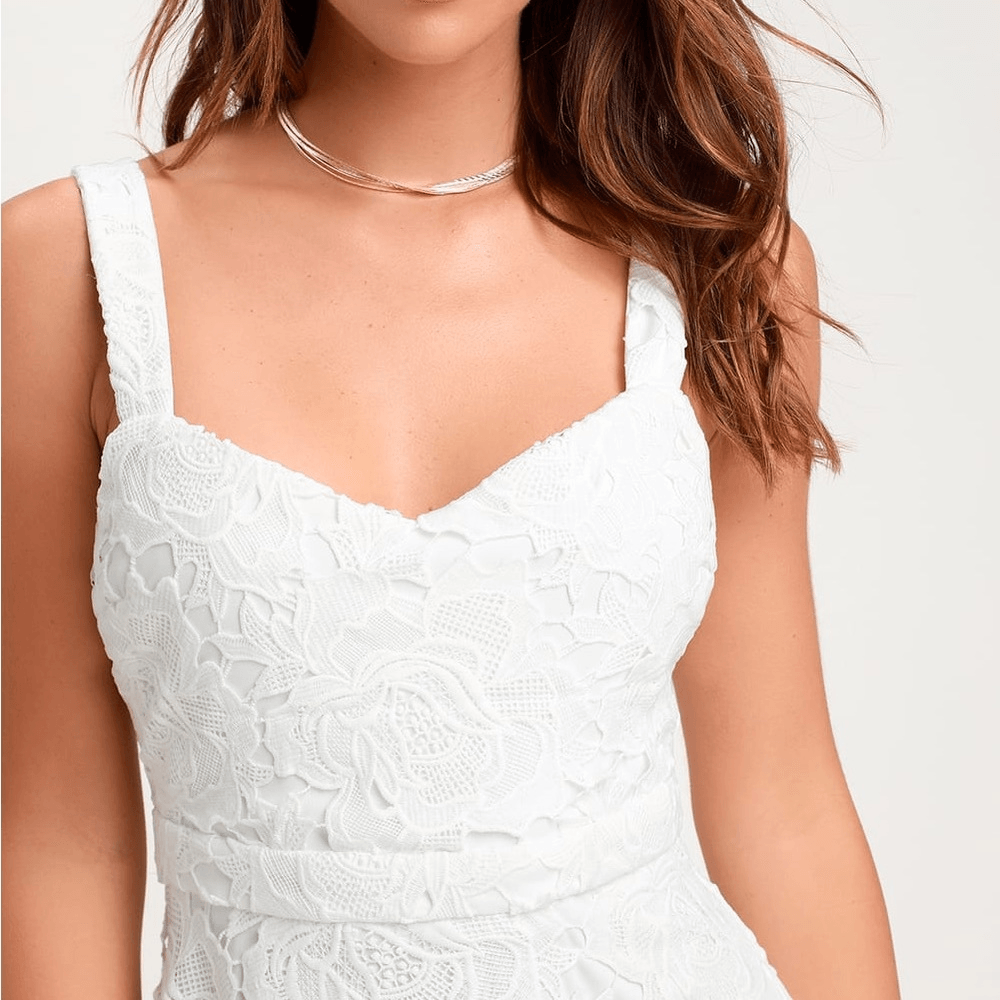 Divine Beauty White Lace Midi Dress With Pockets S NWOT