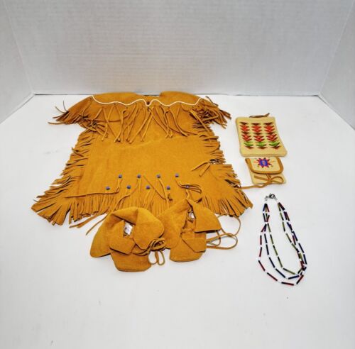 American Girl Doll Retired Kaya Deerskin Dress And Accessories Missing Belt EUC - Picture 1 of 24