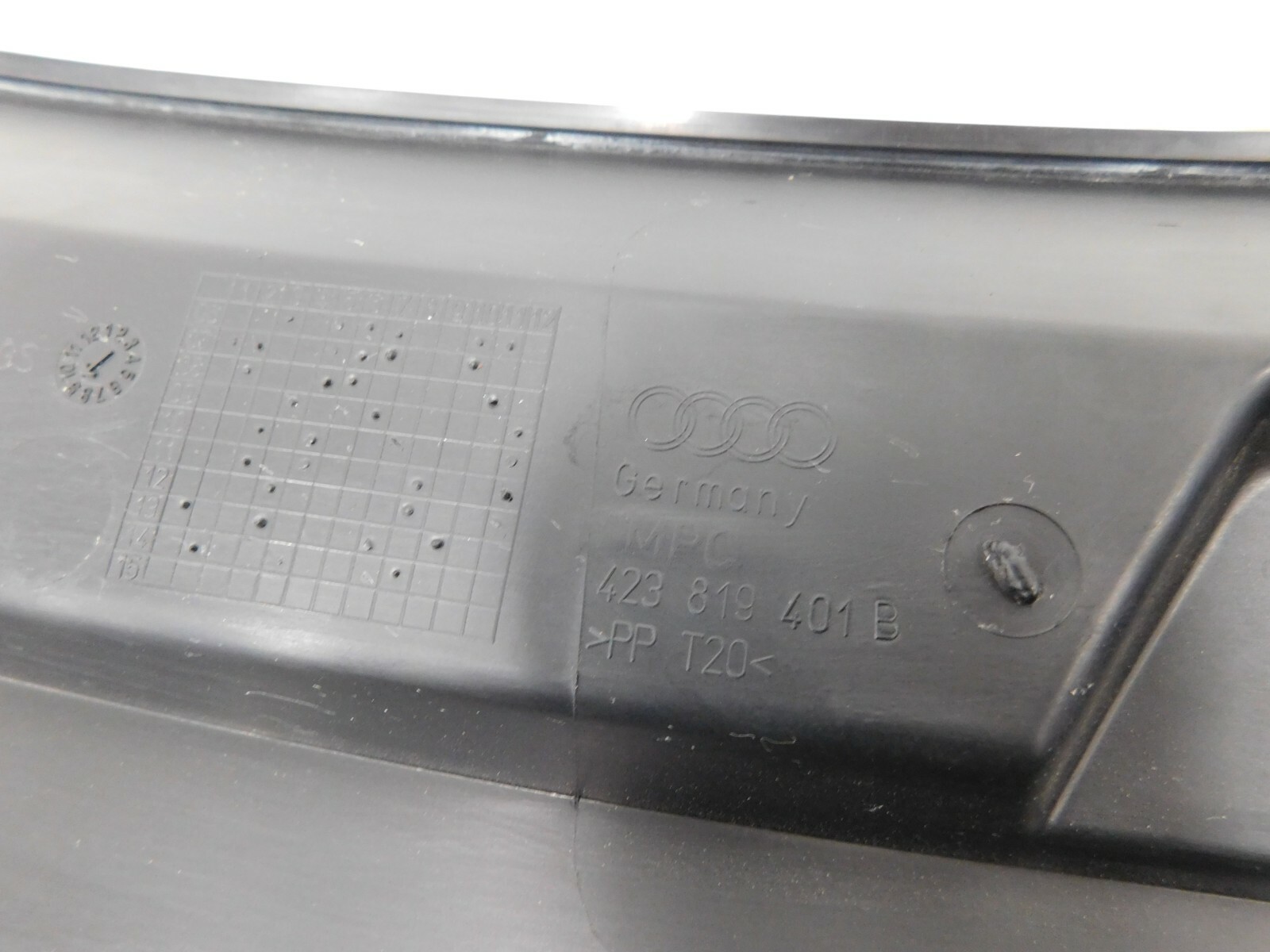 2015 12 13 14 15  Audi R8 V10 Front Trunk Cowl Trim Panel #1011 C5