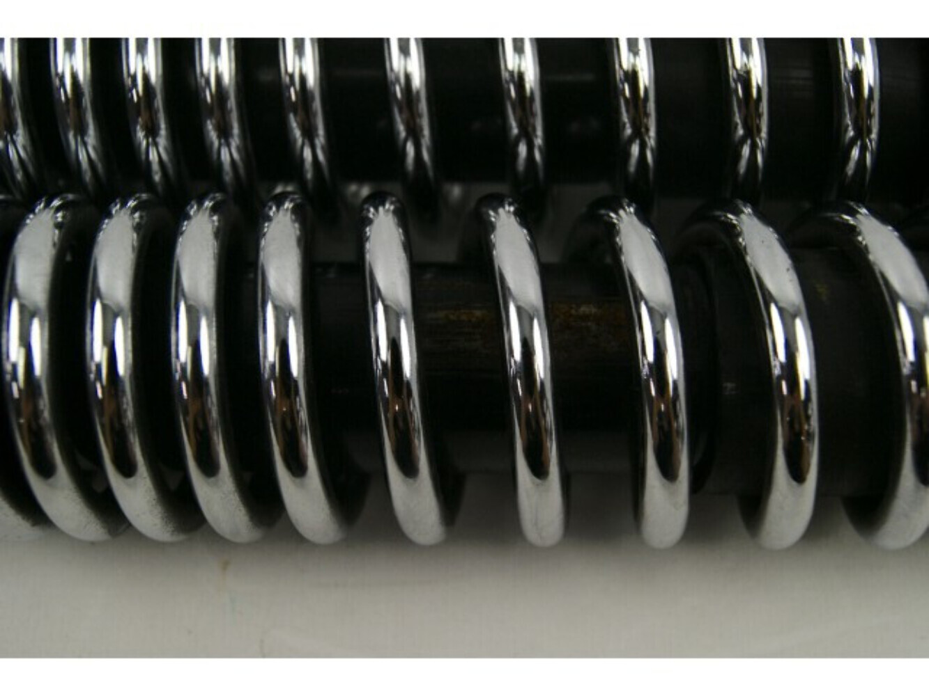 MOTO GUZZI Gebrauchter Stoßdämpfersatz V7 2015 Hagon 36CM GU2B003424/A