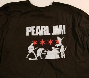 pearl jam wrigley field shirt