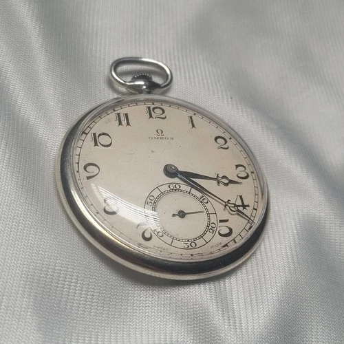 Antique Vintage Omega 18ct White Gold Thin Cased Pocket Watch