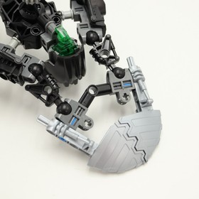 Lego Bionicle: Toa Whenua 8603 Black 100% Complete With Manual And Canister