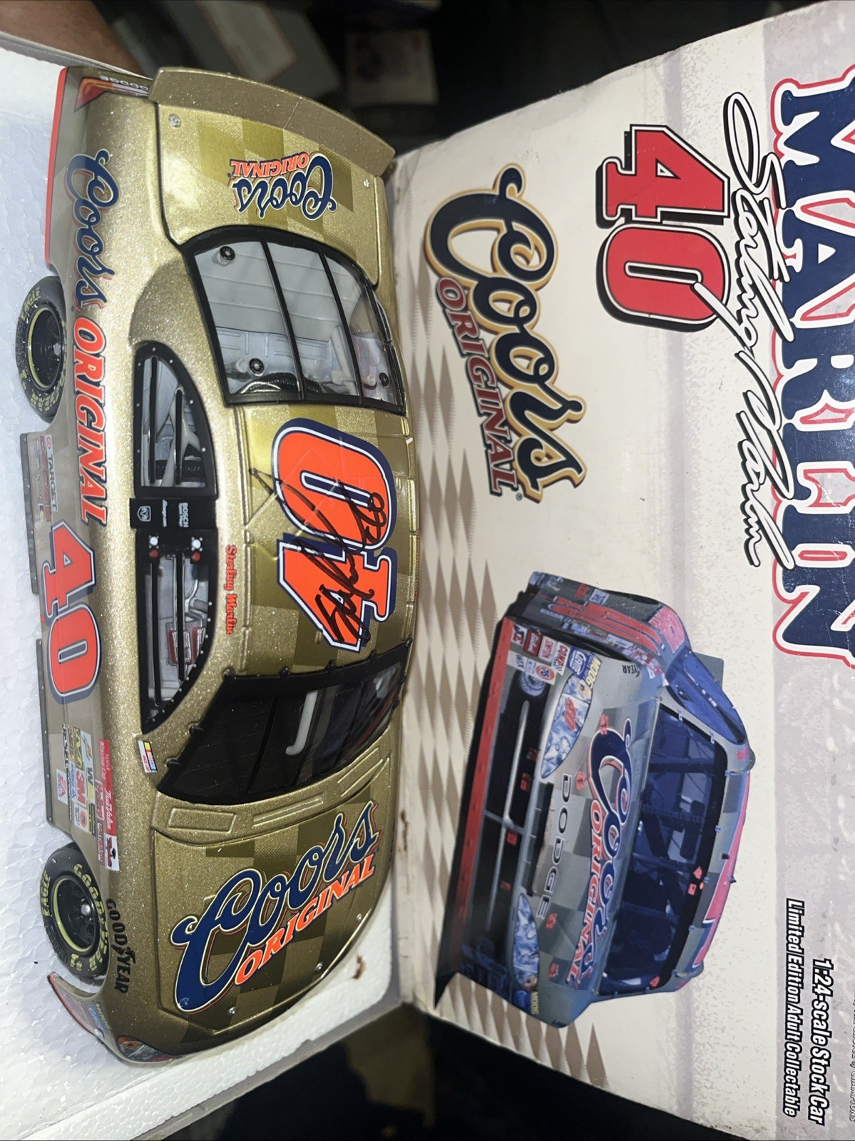 Action 2002 Sterling Marlin #40 Coors Original 2002 Intrepid 1:24 Autographed