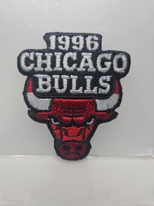 Chicago Bulls logo embroidered Iron on patch Very Rare!!