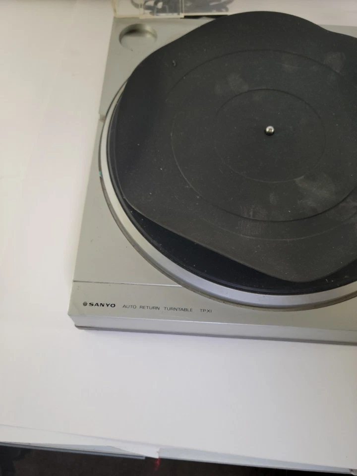 Sanyo TP X1 винтажный проигрыватель с прямым приводом с функцией автоматического возврата вращается нормально   - Изображение 4 из 4