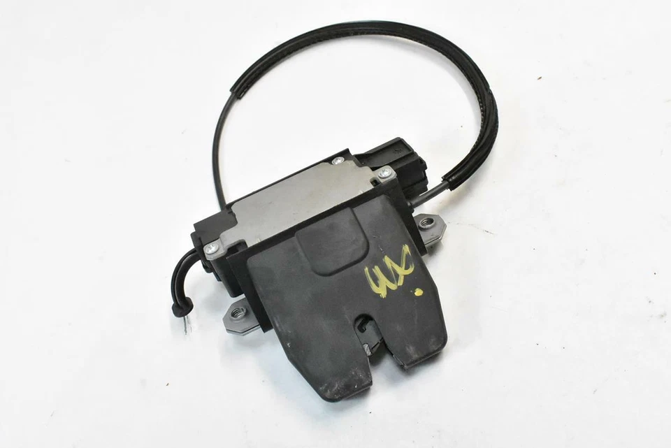 Conjunto de actuador de bloqueo de pestillo de maletero trasero Jaguar XK XKR X150 2007-2009 FABRICANTE DE EQUIPOS ORIGINALES Foto 3 de 4