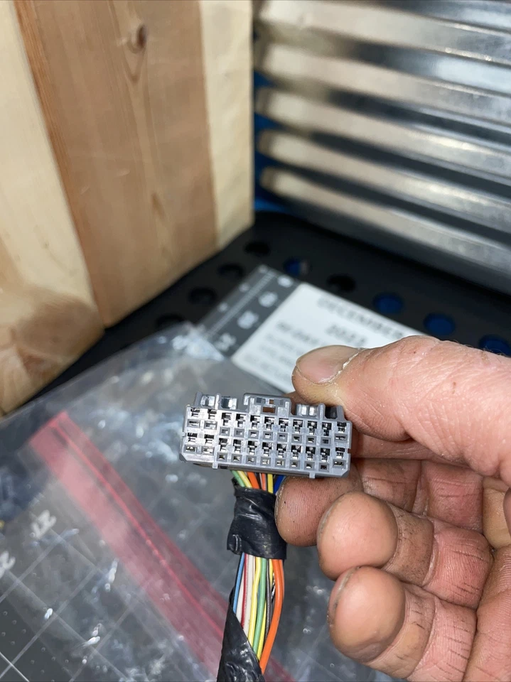 Ford Expedition 1999 2002 caja de fusibles arnés de cableado coletas YL14-14B205-AA Foto 4 de 4