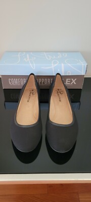 NEW Lifestride Vivienne Black Flexible Cushioned Flat Womens 9M