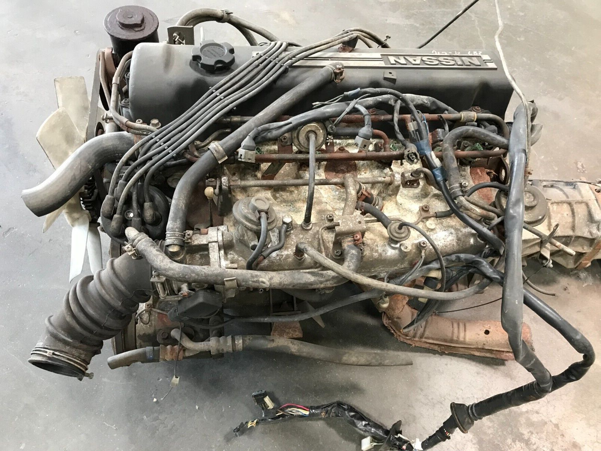 JDM Nissan Datsun L20E L6 engine & 5 sp transmission Skyline