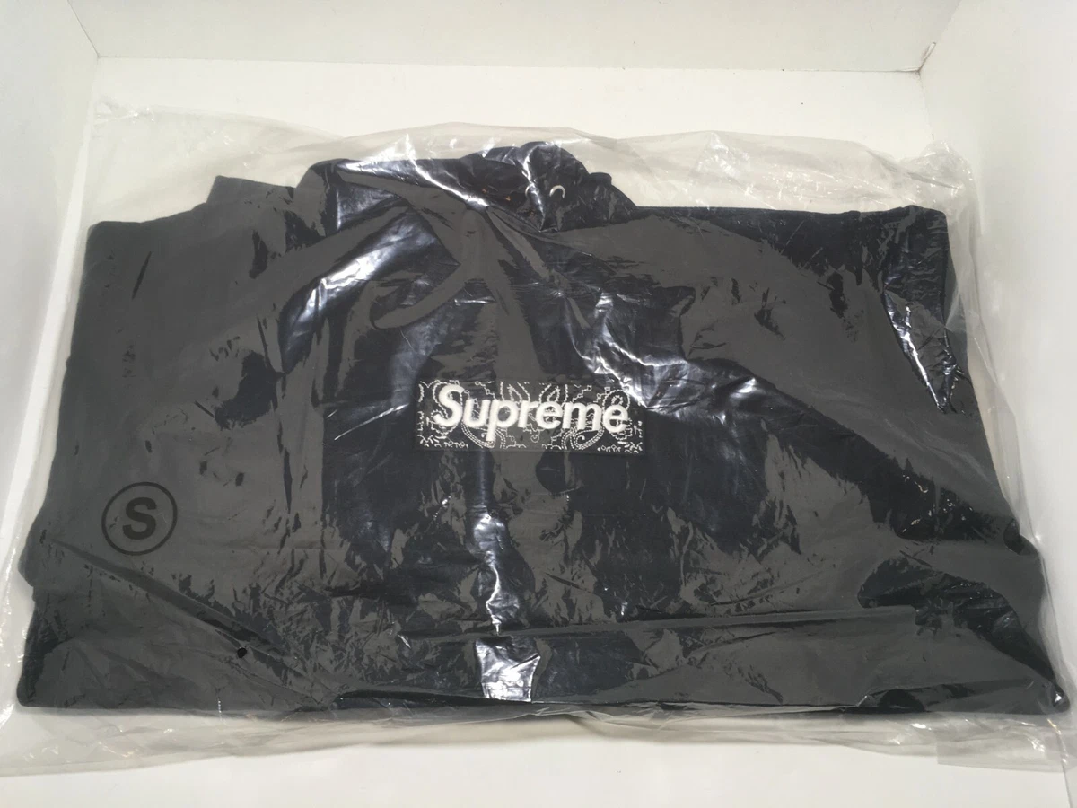 Bandana Box Logo Hooded Sweatshirt - Fall/Winter 2019 Preview