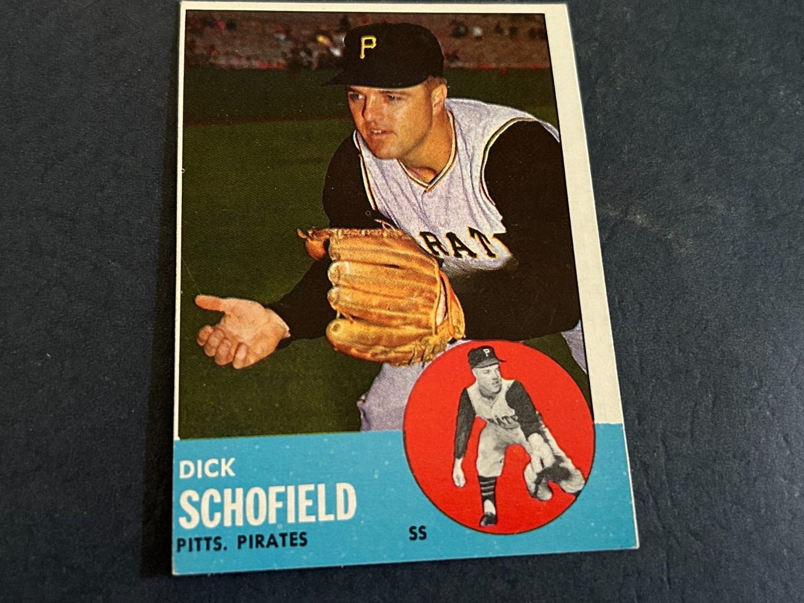 1963 Topps Dick Schofield #34 Pittsburgh Pirates  VG+/EX.  Free Shipping