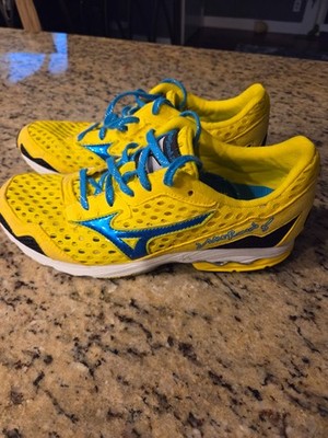 mizuno womens wave Robin 5 womens shoes size 7