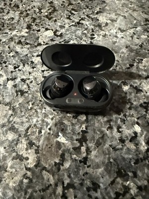 Samsung GalaxyBuds Plus True Wireless Earbuds Bluetooth (Wireless Charging Case)
