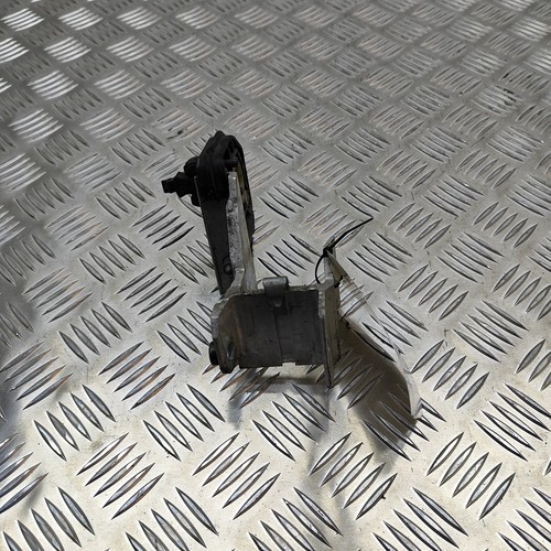 BMW 3 Gran Turismo F34 2016 Kühlerhalter 8620733