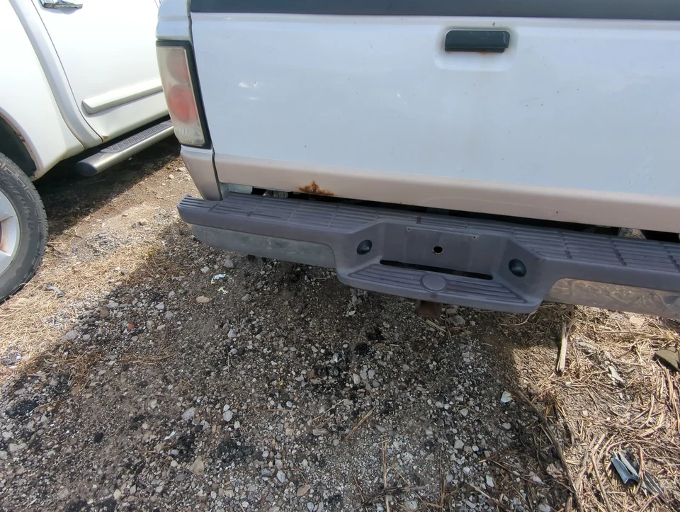 1993-2004 Ford Ranger Rear Bumper Assembly Oem DZH0H Foto 2 de 2