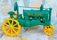 RARE VINTAGE JOHN DEERE 11" CAST IRON TRACTOR NEW IN ORIGINAL BOX COST 203.99