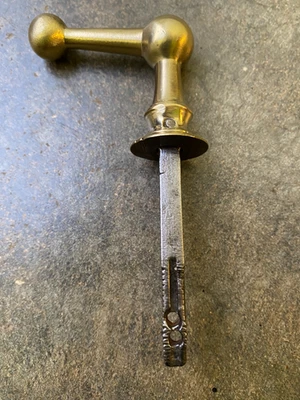 Petite poignée de porte en laiton, clenche serrure ferrure - Photo 1/2
