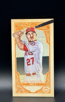 2020 Topps Gypsy Queen - Fortune Teller Mini Mike Trout #FTM-2