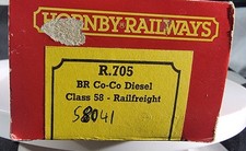 Hornby Train R705 Diesel Loco CoCo Railfreight