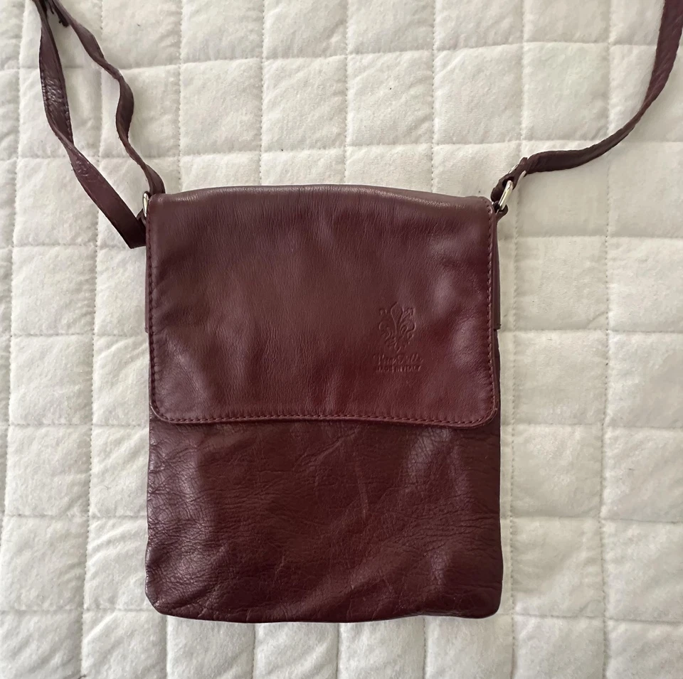 VERA PELLE Crossbody Bag Womens Burgundy Leather Made in Italy Adjustable Strap - Image 2 of 4