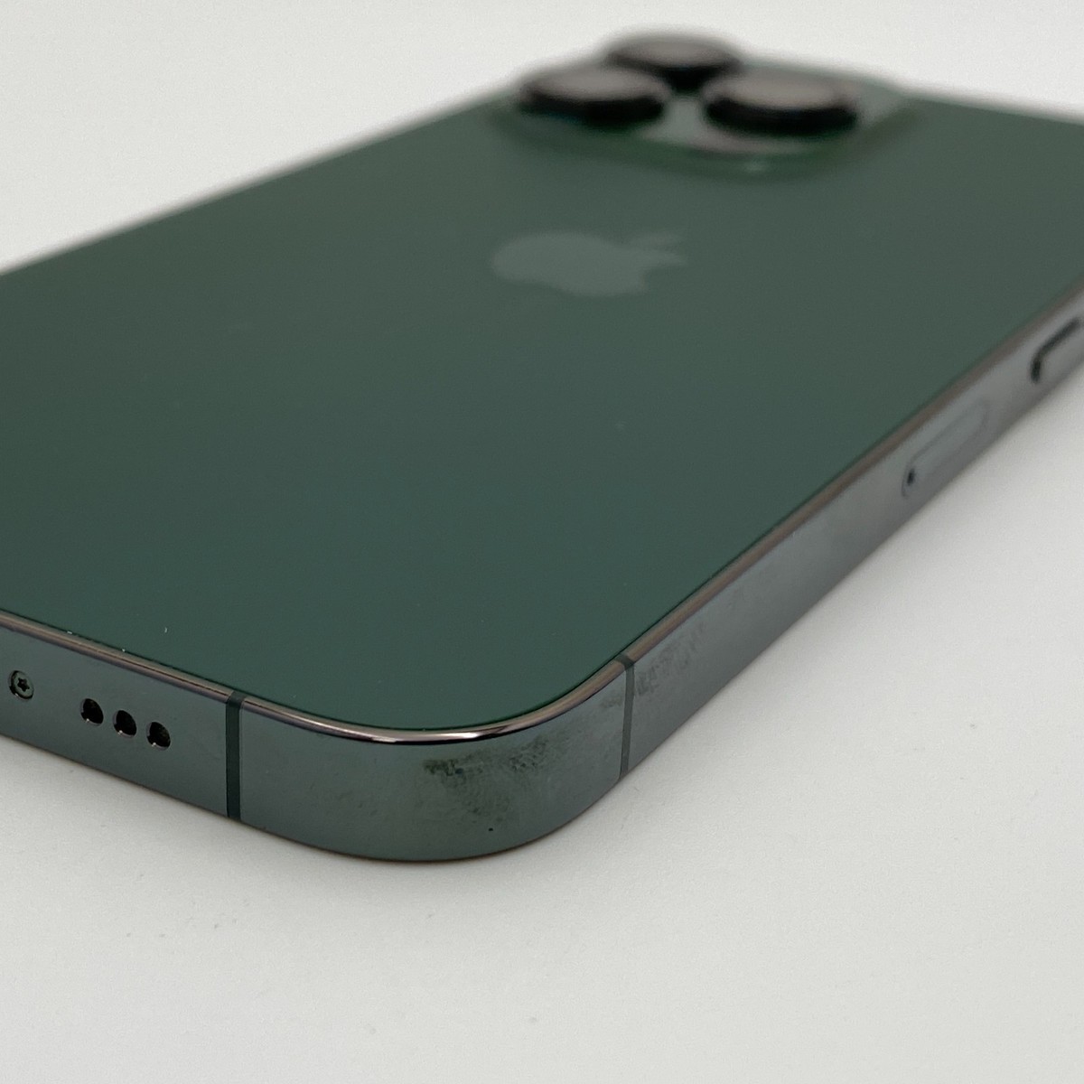 Apple iPhone 13 Pro - 256GB - Alpine Green (Unlocked) - Good