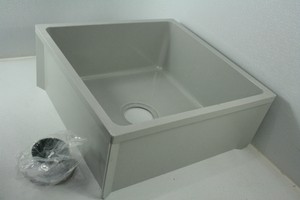 conch shell sink