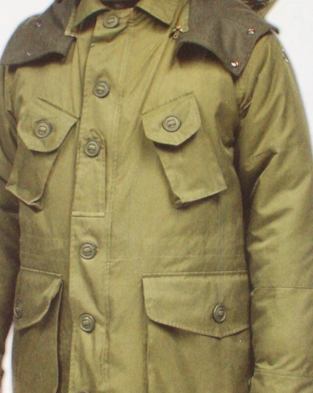 Canadian Armed Forces Arctic Parka - - Image 3 of 4