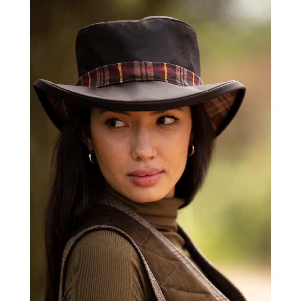 Walker & and Hawkes Ladies Thelma Wax Riding Hat with Bow  display picture 2