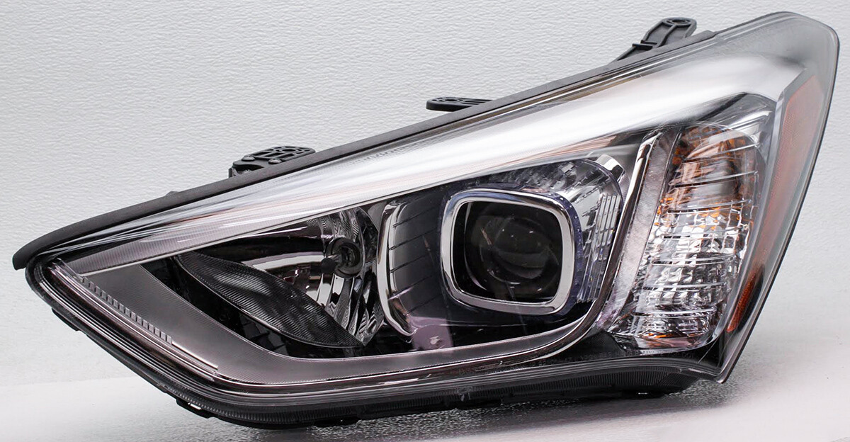 2013-2016 Hyundai Santa FE Sport Left Side Driver OEM Halogen  