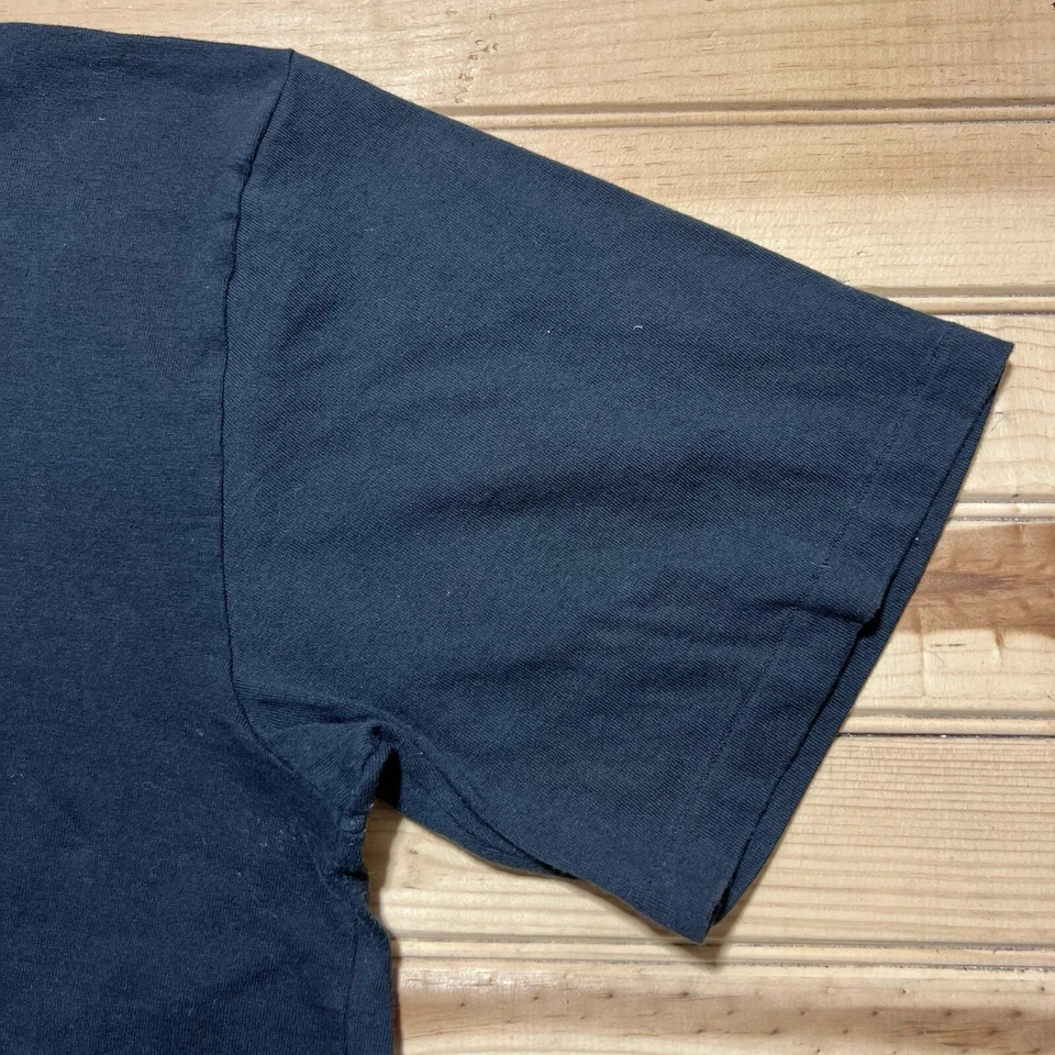 Vintage 80s Jesus Salvador Mundi Saint Art Peregrina Publishing Shirt Size Large - Image 4 of 4