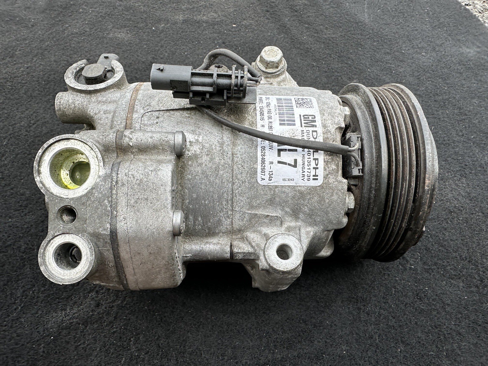 GENUINE 20092017 VAUXHALL ASTRA & INSIGNIA AC COMPRESSOR UNIT
