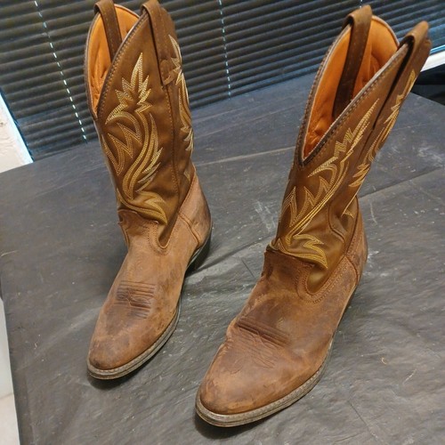 mens size 9 brown boots
