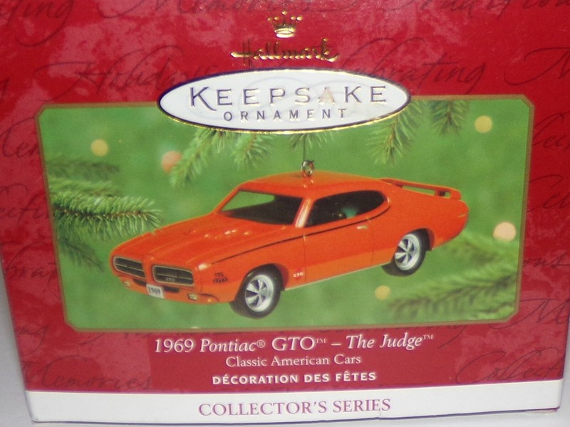 HALLMARK KEEPSAKE ORNAMENT "1969 PONTAIC GTO THE JUDGE" SWEET HOLIDAY TREASURE!