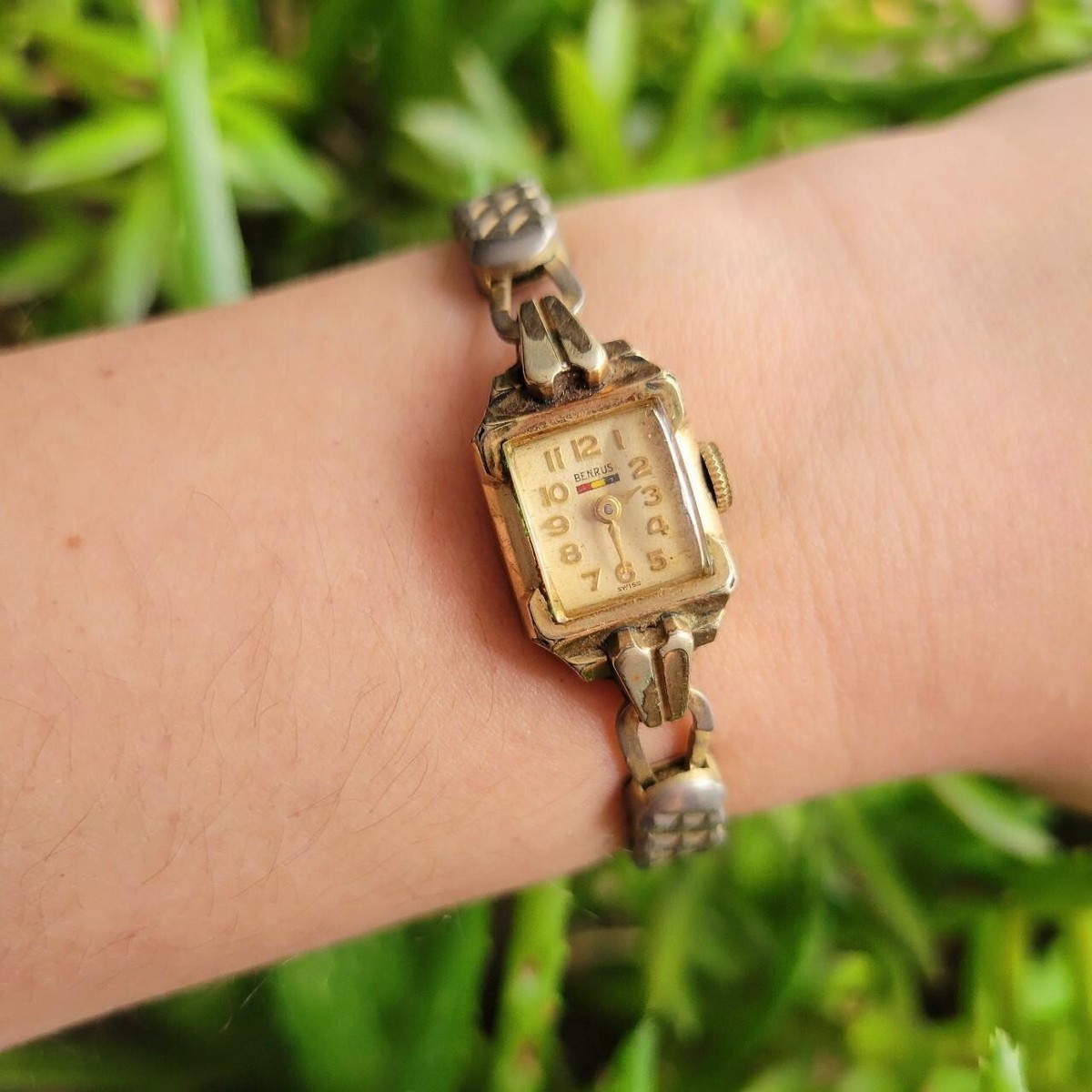Vintage BENRUS ALL 10K Gold Filled Watch working Very Nice Vintage Tank Style BENRUS Mens Watch - 10K Gold  main image 3
