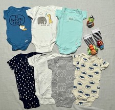 Lot of 7 Newborn unisex Gerber Onesies 0- 3 Months