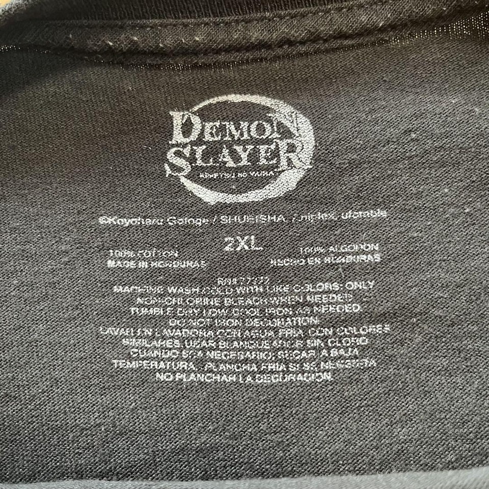 Demon Slayer Girls Juniors T-Shirt Graphic Tee Shirt Top Size XS Small -read