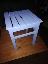 Alter Holzhocker massiv Buche- restauriert und neu mit Kreidefarbe gestrichen