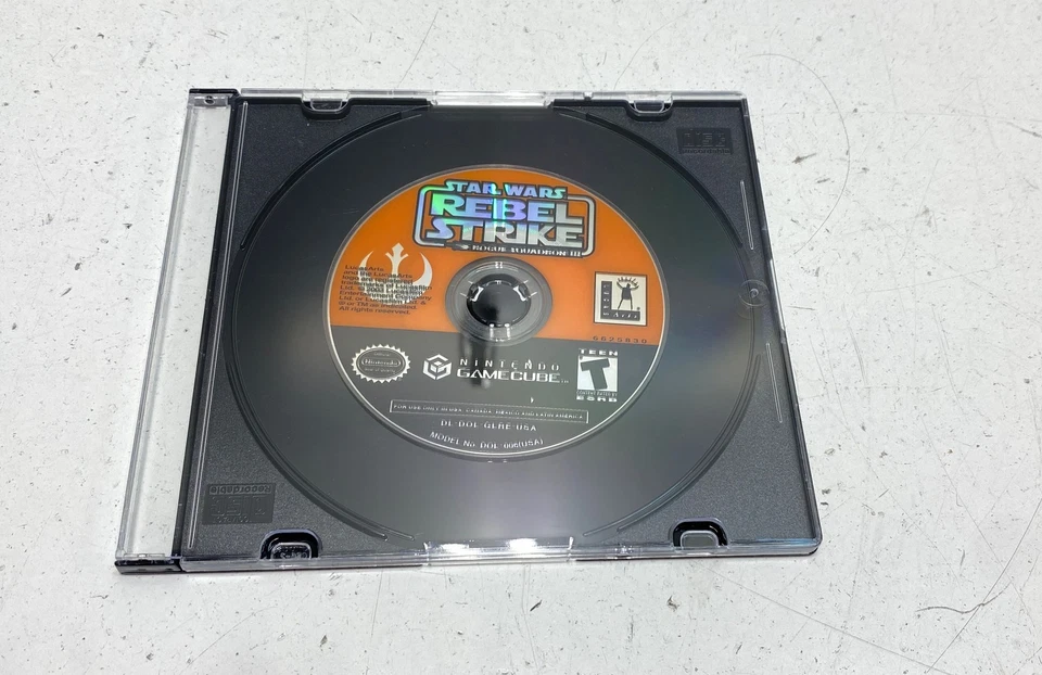 Комплект GameCube: Super Monkey Ball, Metroid Prime и Star Wars (только диски) - Изображение 2 из 4