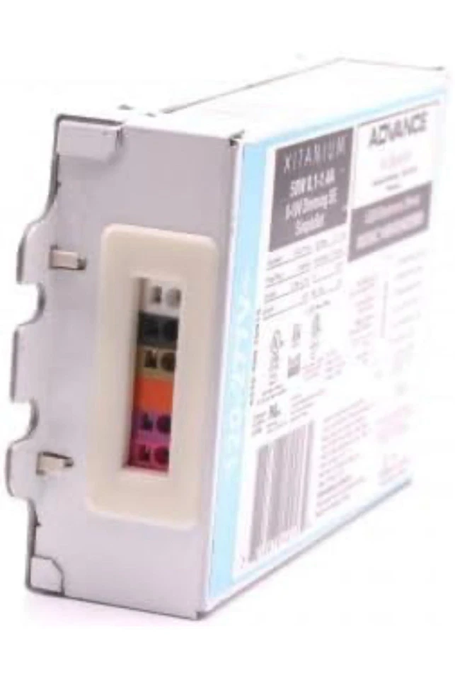 Controlador LED programable XI050C140V054DSM5 Advance Xitanium - 50W 1400mA Side-Ent Foto 3 de 3