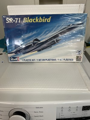 REVELL VINTAGE 1/72 SCALE SR-71 BLACKBIRD NEW IN FACTORY SEALED BOX