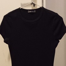 FB Sister Damen Basic Kurzarm T-Shirt schwarz...
