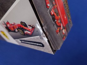 LEGO (R) speed champions 75913 Ferrari race truck set new original packaging sealed