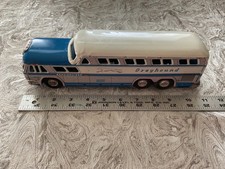 Vintage Greyhound 7531 Scenicruiser Friction Model 10   Metal Bus. Nice 