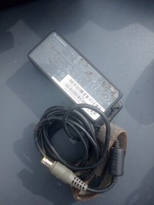 Original Lenovo ADLX65NLT3A LAPTOP AC Adapter 20 V - 3,25 A